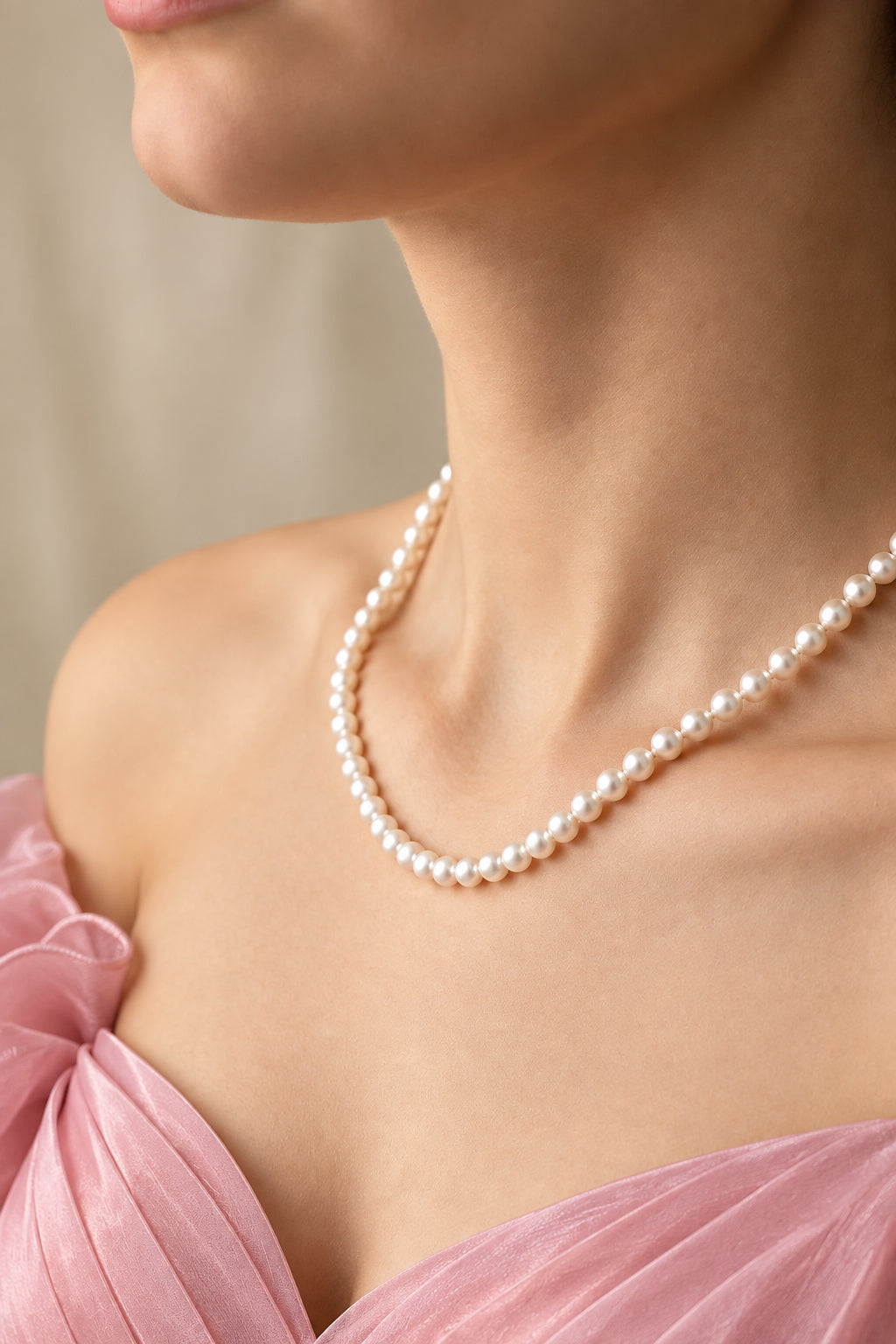 NEW ITEM!          Freshwater Pearl Necklace