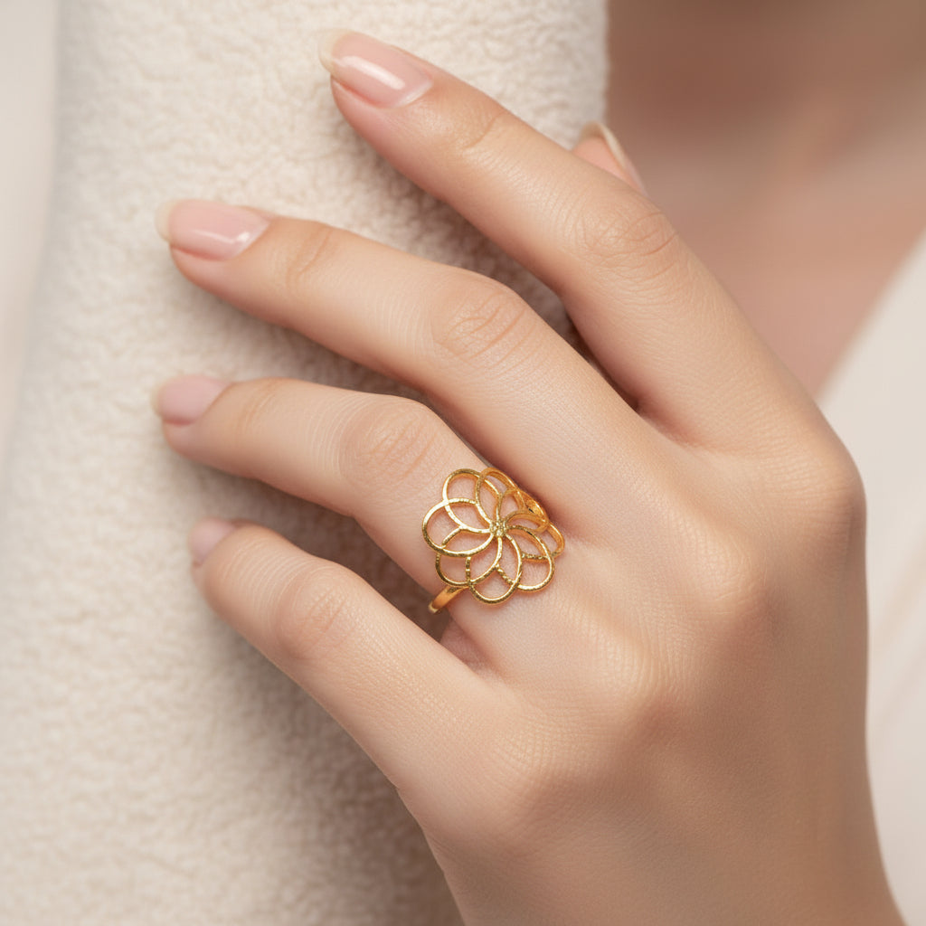 18K gold plated flower ring with petal detail