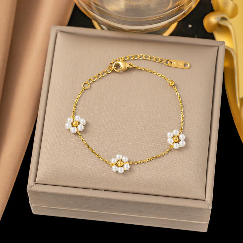 Dainty 18K gold plated bracelet